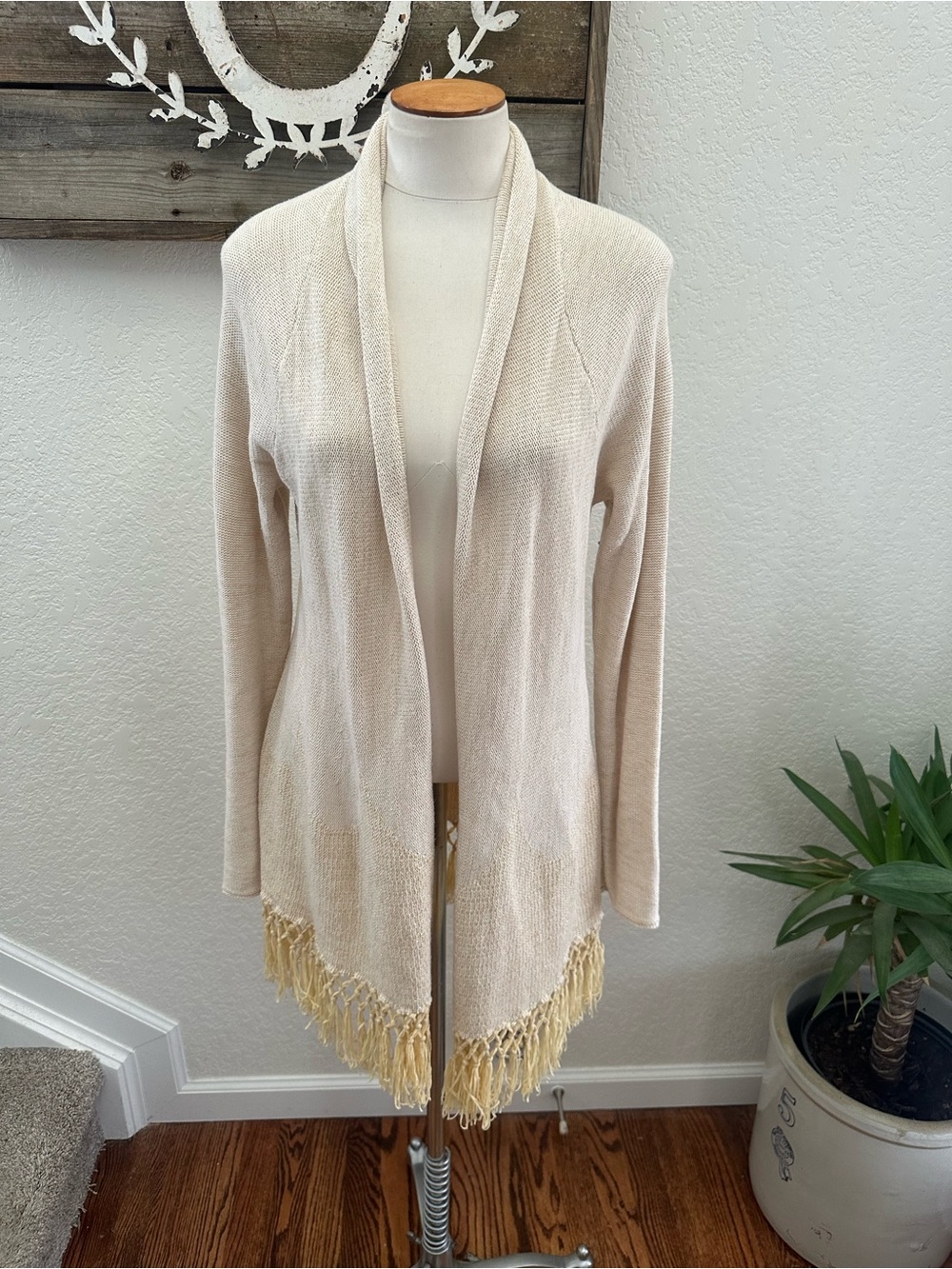 Lilly Pulitzer tan gold fringe tassel open front cardigan size large
